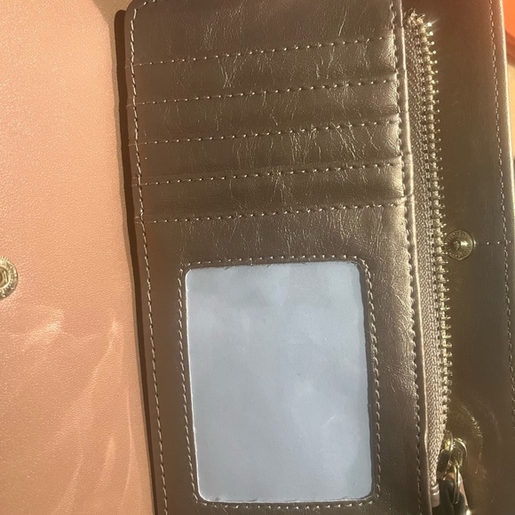 Anne Klein wallet - Picture 5 of 6